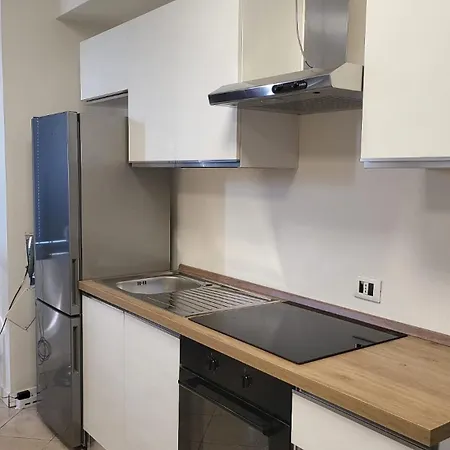 Apartment Arredato A 2km Da A4 - Desenzano Desenzano del Garda